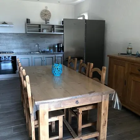 A Santa Trinita بيت للعطل بونيفَسْيو