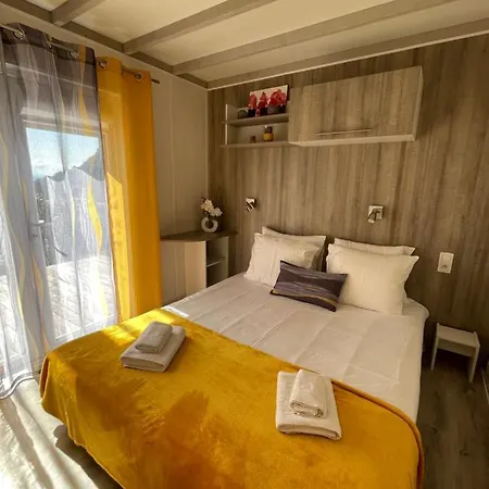 A Santa Trinita بيت للعطل *