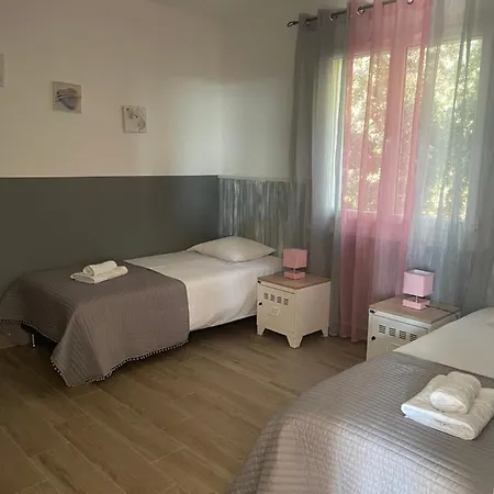 A Santa Trinita Dom wakacyjny Bonifacio (Corsica)