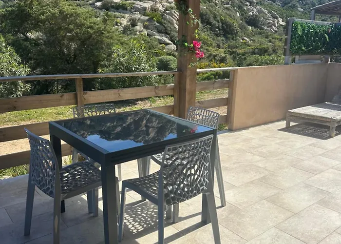 A Santa Trinita Bonifacio (Corsica)